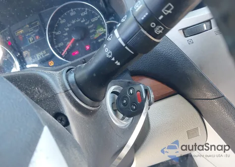 2013 Subaru Outback 2.5I Limited z USA, uszkodzony, nr VIN 4S4BRCKC4D3242345